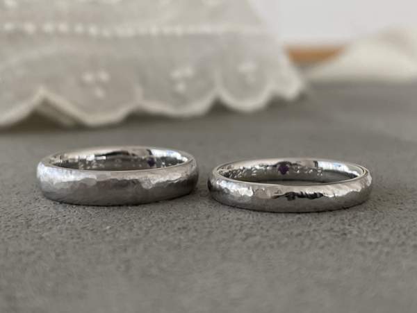 プラチナ甲丸リングの結婚指輪ペア