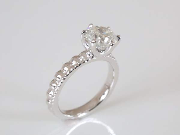 結婚指輪Tesoroのデザインからアレンジ・リメイクした【婚約指輪】