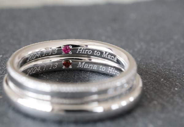 プラチナ結婚指輪内側の刻印