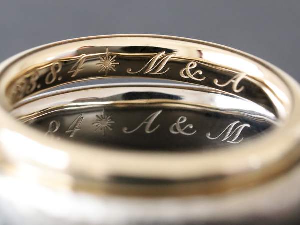 結婚指輪内側に入った刻印