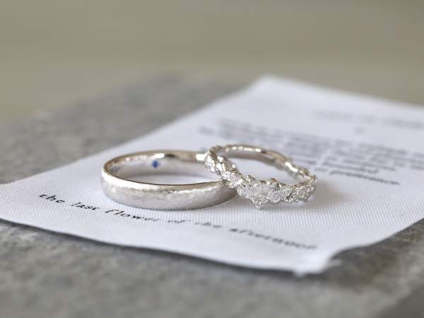 プラチナの結婚指輪２本