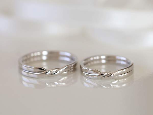 プラチナギメルリングの結婚指輪