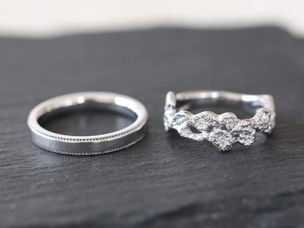 愛知県からお越し下さったお客様からの結婚指輪のオーダーメイド(m-128)...