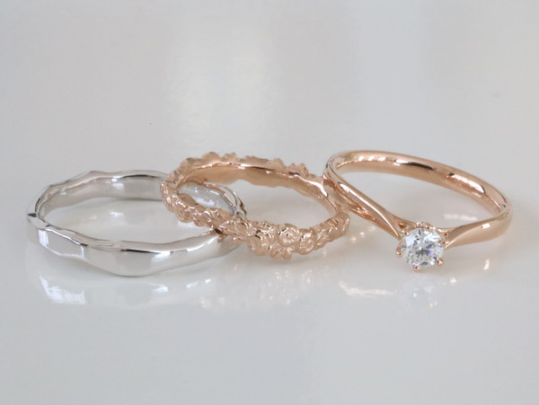 ダイヤモンドでプロポーズ・結婚指輪と婚約指輪のセミオーダーメイド