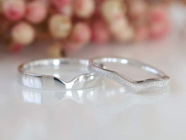 【結婚指輪】のオーダーメイド事例・Gabbianoのペアリング