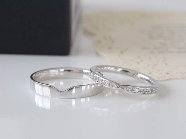 結婚指輪のオーダーメイド・「Nastro」と「Gabbiano」