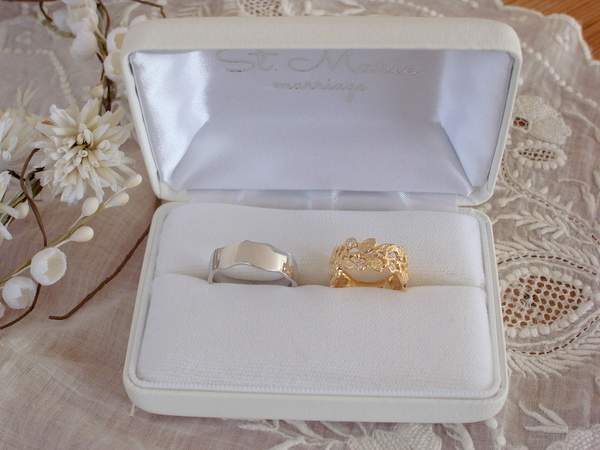 【結婚指輪のリフォーム】結婚記念日に月桂樹デザインでオーダーメイド...